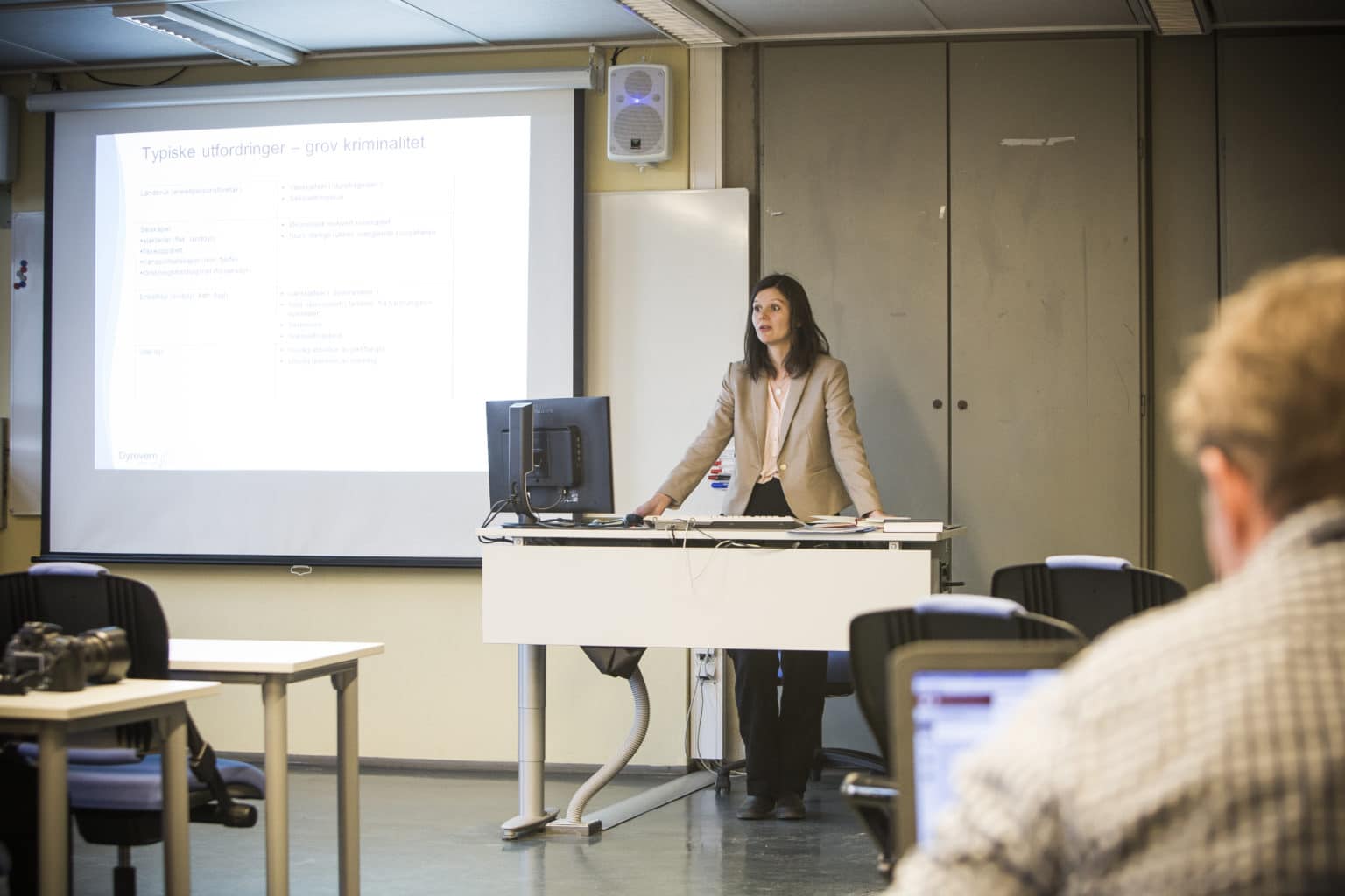 Live Kleveland holder foredrag om dyremishandling på Politihøgskolen